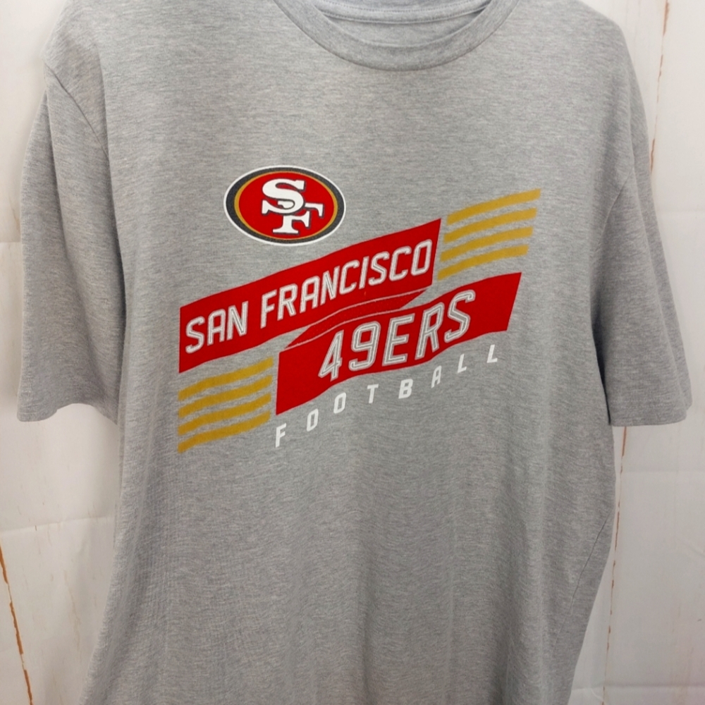 San Francisco 49ers t-shirt size XL